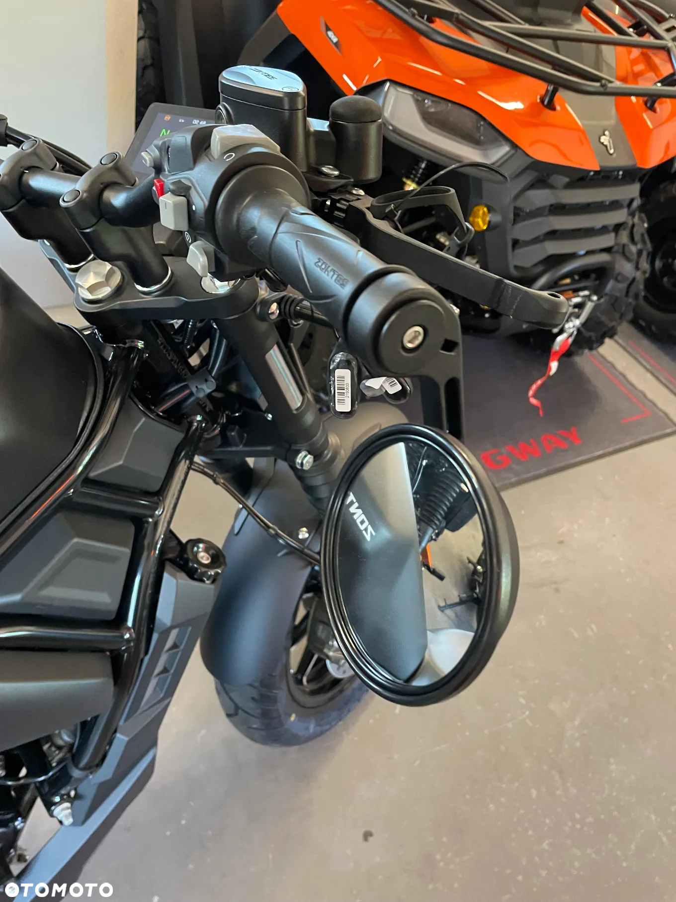 Zontes 125C - 17