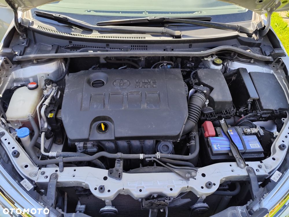 Toyota Corolla 1.6 Comfort - 12
