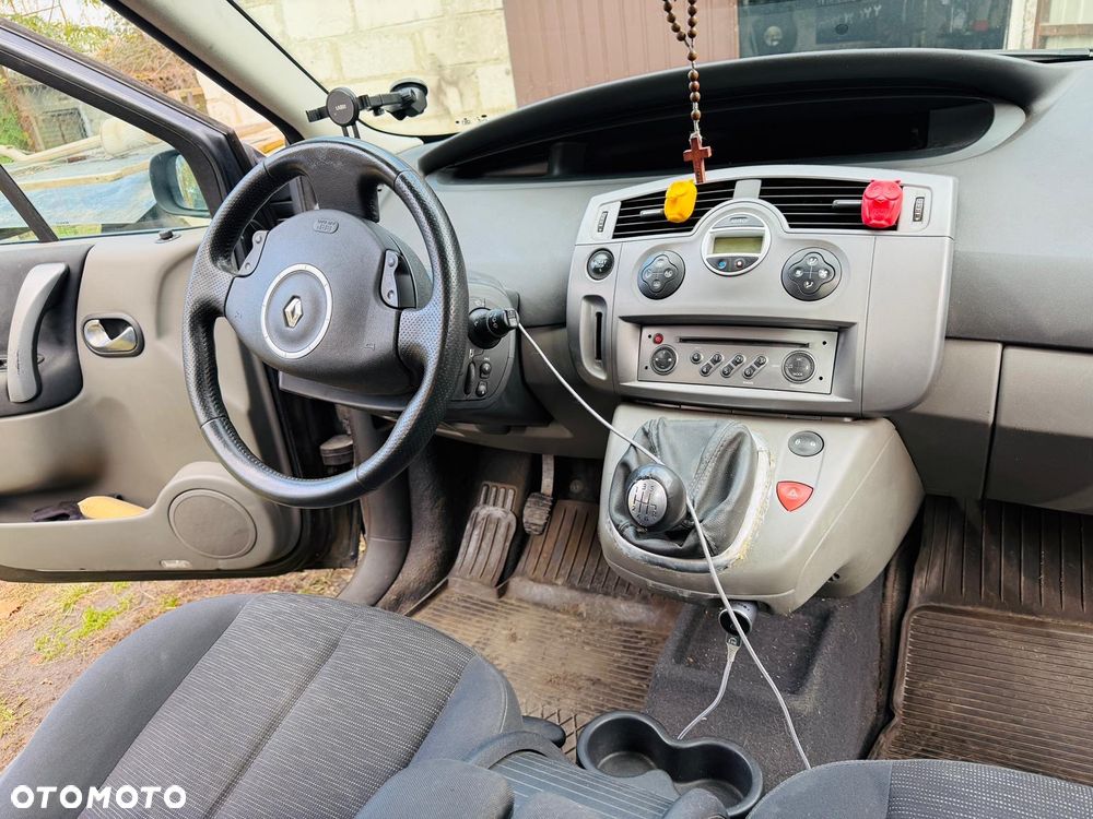 Renault Grand Scenic Gr 2.0 16V Privilege - 9