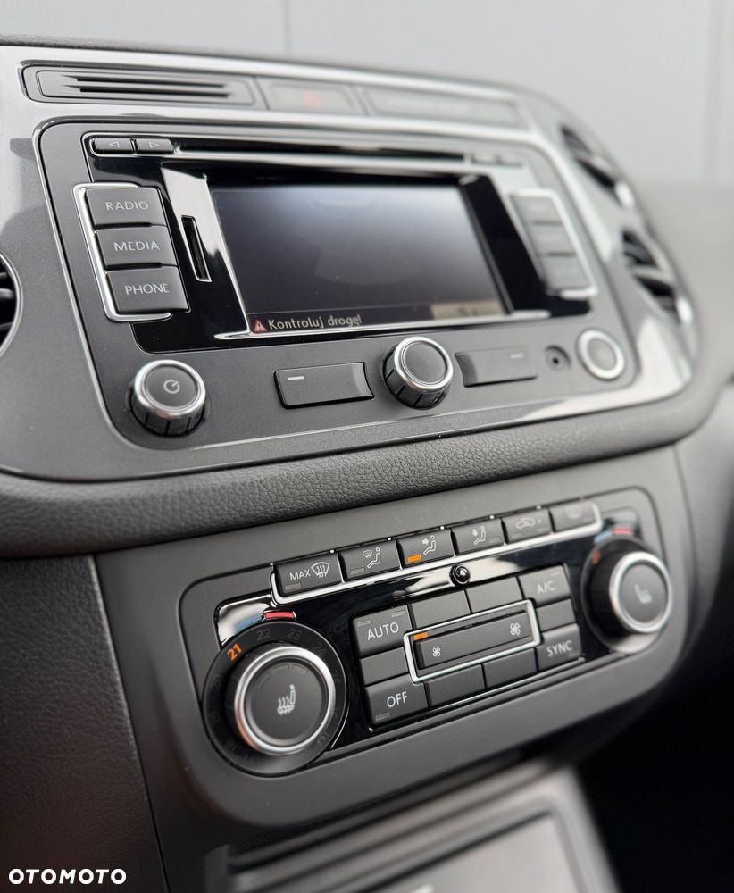 Volkswagen Tiguan 1.4 TSI BlueMotion Technology Exclusive - 28