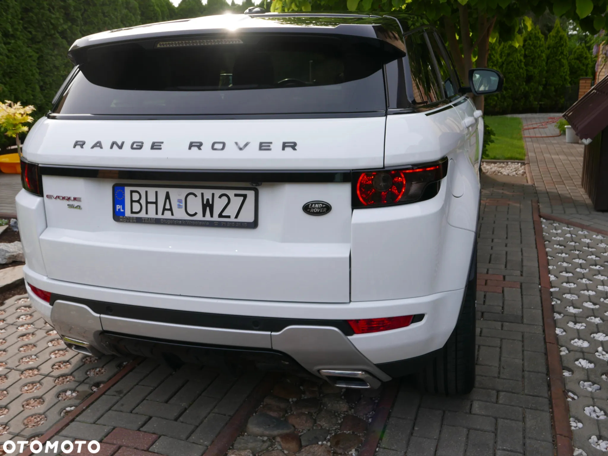 Land Rover Range Rover Evoque - 11