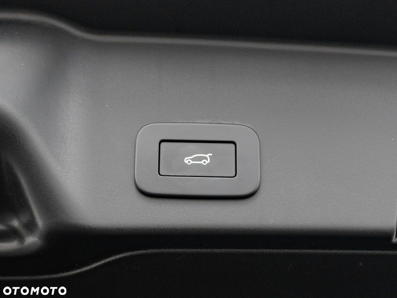 Land Rover Range Rover Evoque - 28