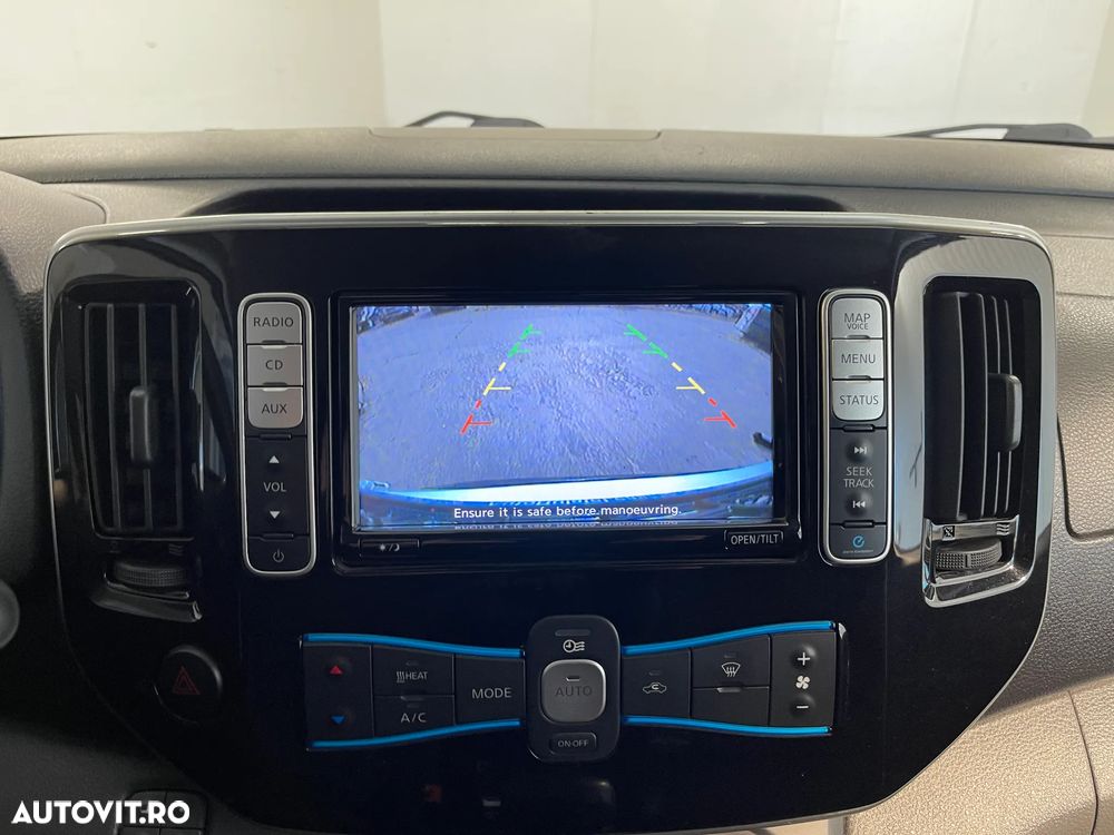Nissan E-NV200 - 9