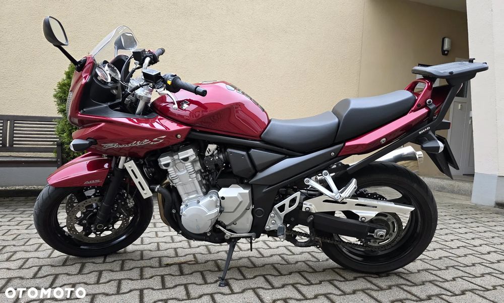 Suzuki GS - 4