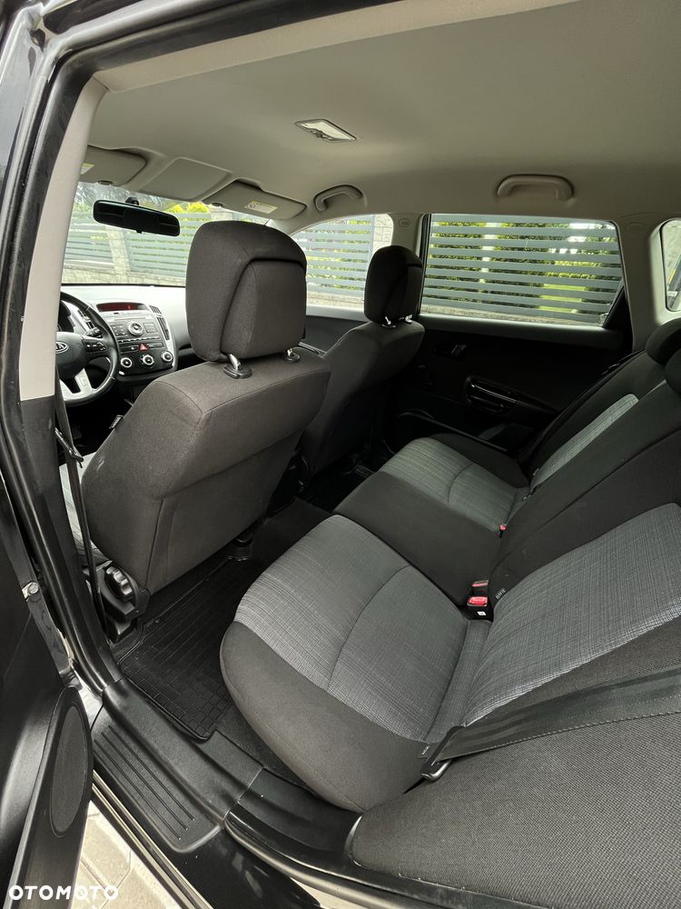 Kia Ceed - 7