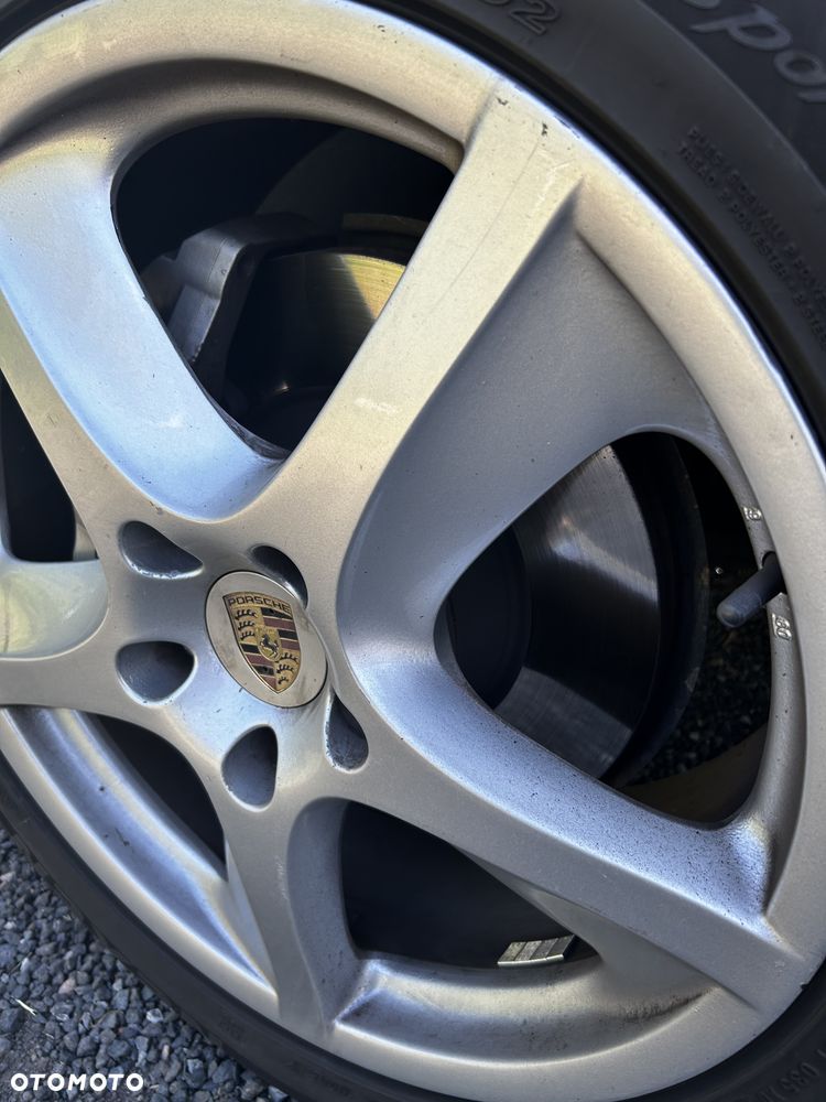 Porsche Cayenne - 15