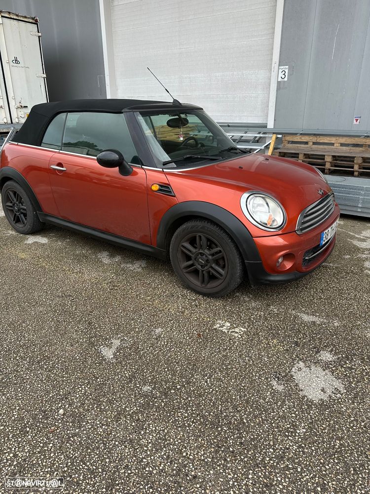 MINI Cabrio Cooper D - 3