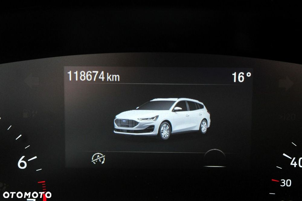 Ford Focus 1.0 EcoBoost mHEV Titanium - 15