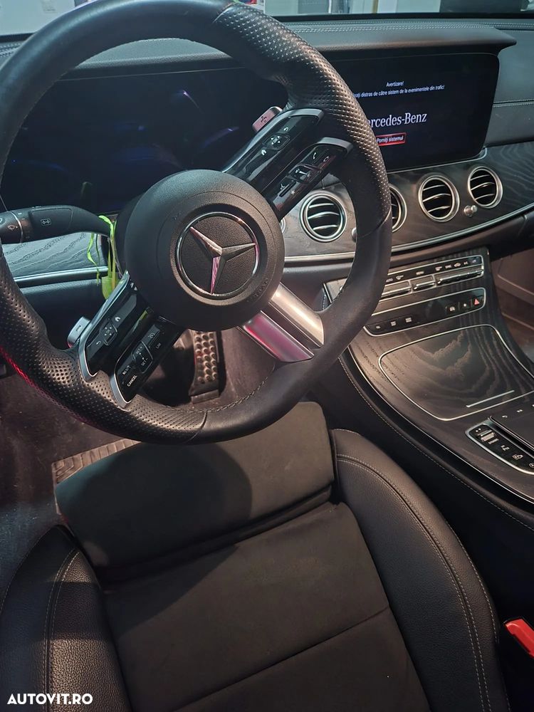 Mercedes-Benz E - 13