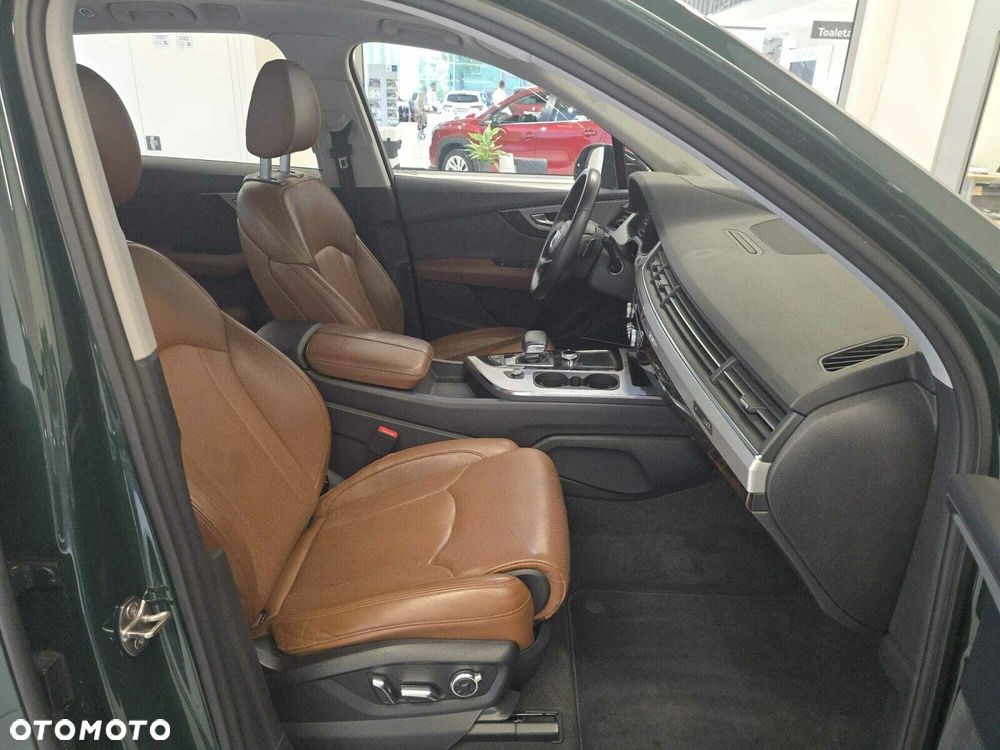 Audi Q7 - 13