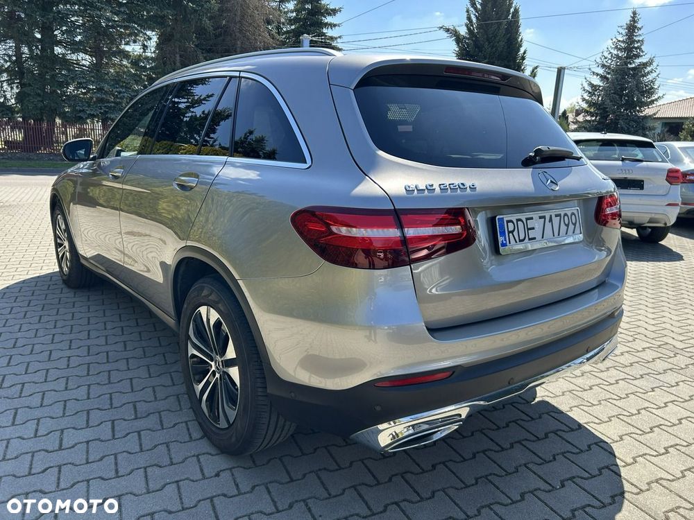 Mercedes-Benz GLC 220 d 4-Matic - 16