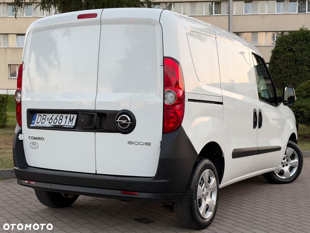 Opel Combo - 22