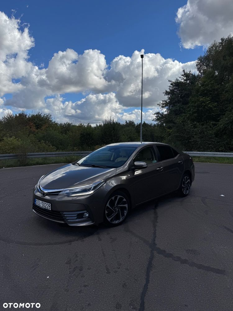 Toyota Corolla 1.6 Prestige MS EU6 - 1