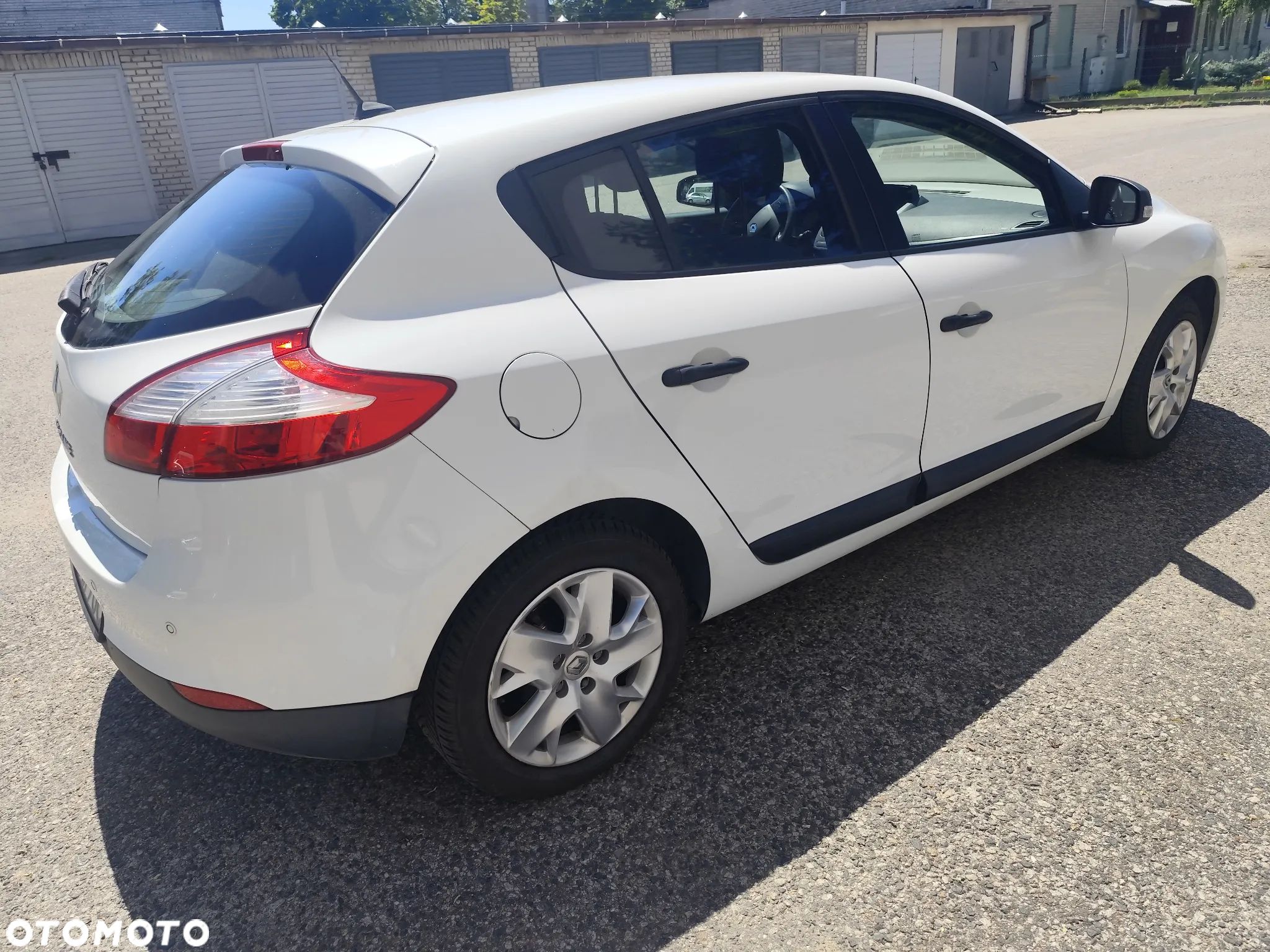 Renault Megane 1.6 16V 110 Expression - 1
