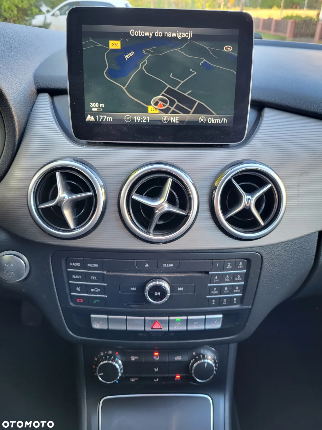 Mercedes-Benz Klasa B 180 CDI BlueEFFICIENCY Edition Style - 33