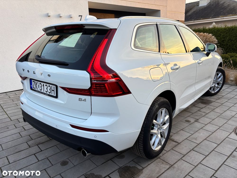 Volvo XC 60 B4 B Momentum Pro - 9