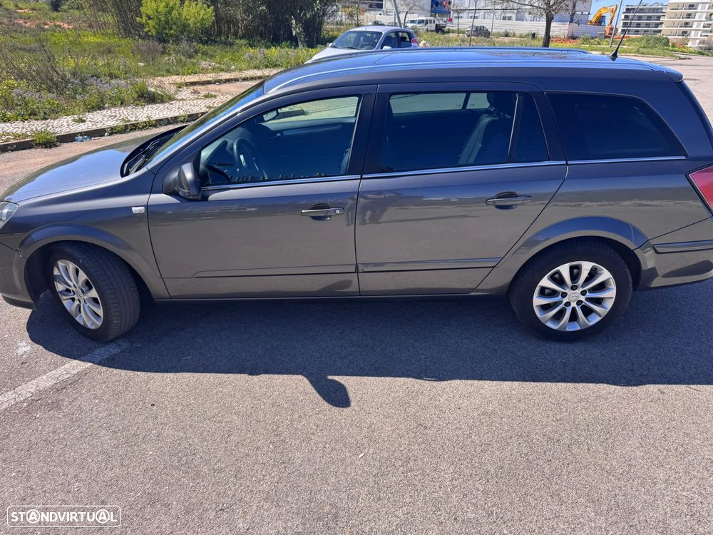 Opel Astra Caravan 1.7 CDTi Cosmo Plus - 4