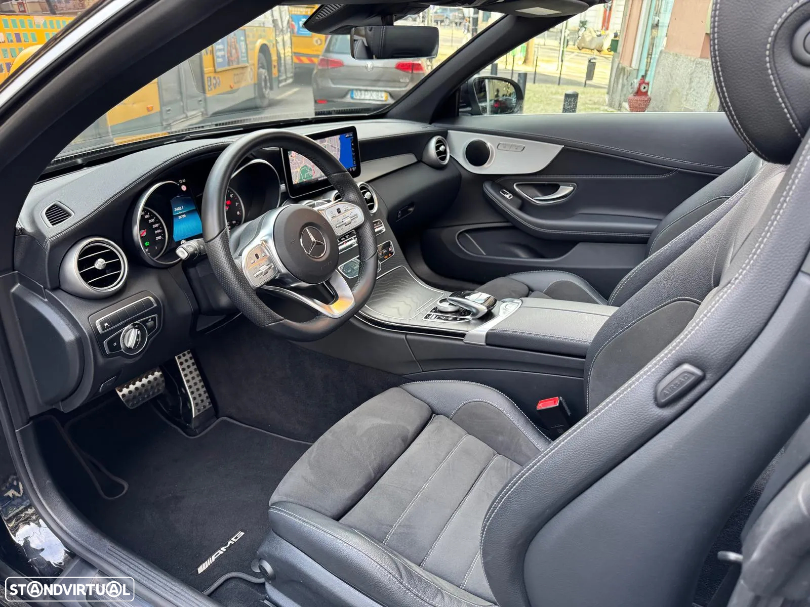Mercedes-Benz C 180 Coupe 7G-TRONIC AMG Line - 31