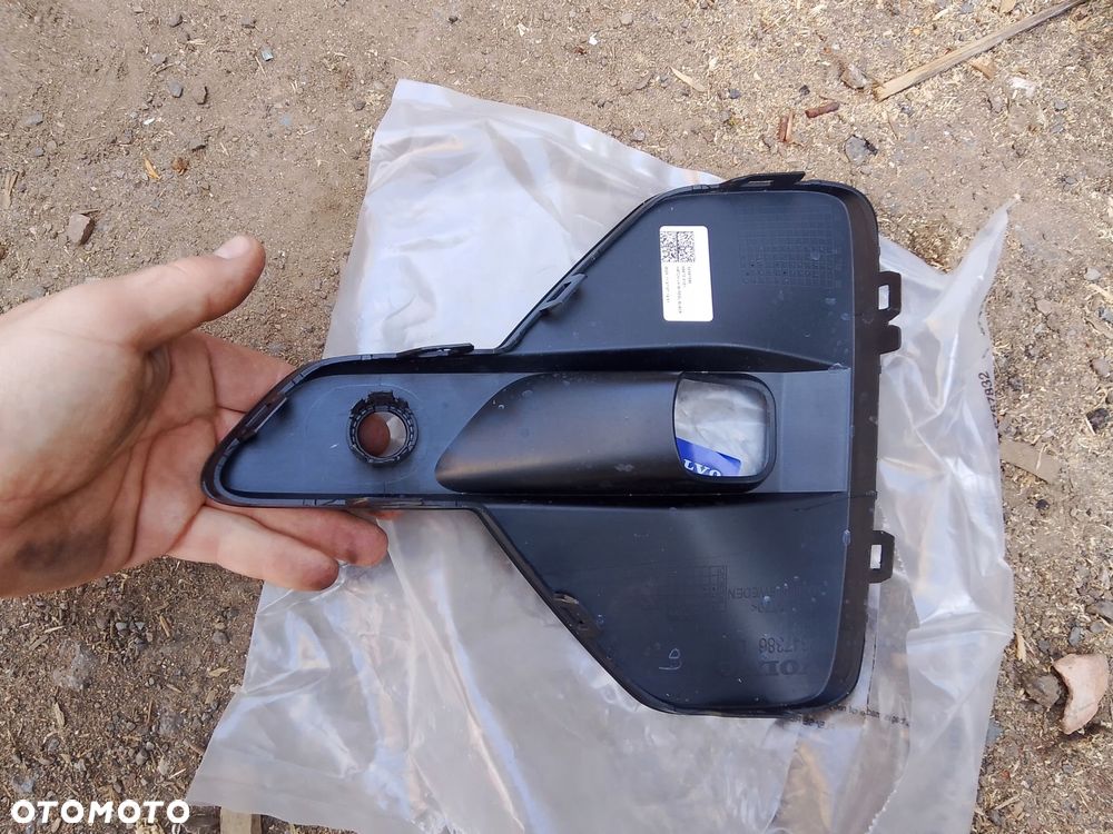 kratka zderzaka lewa przód volvo xc40 ec40 32347386 - 2