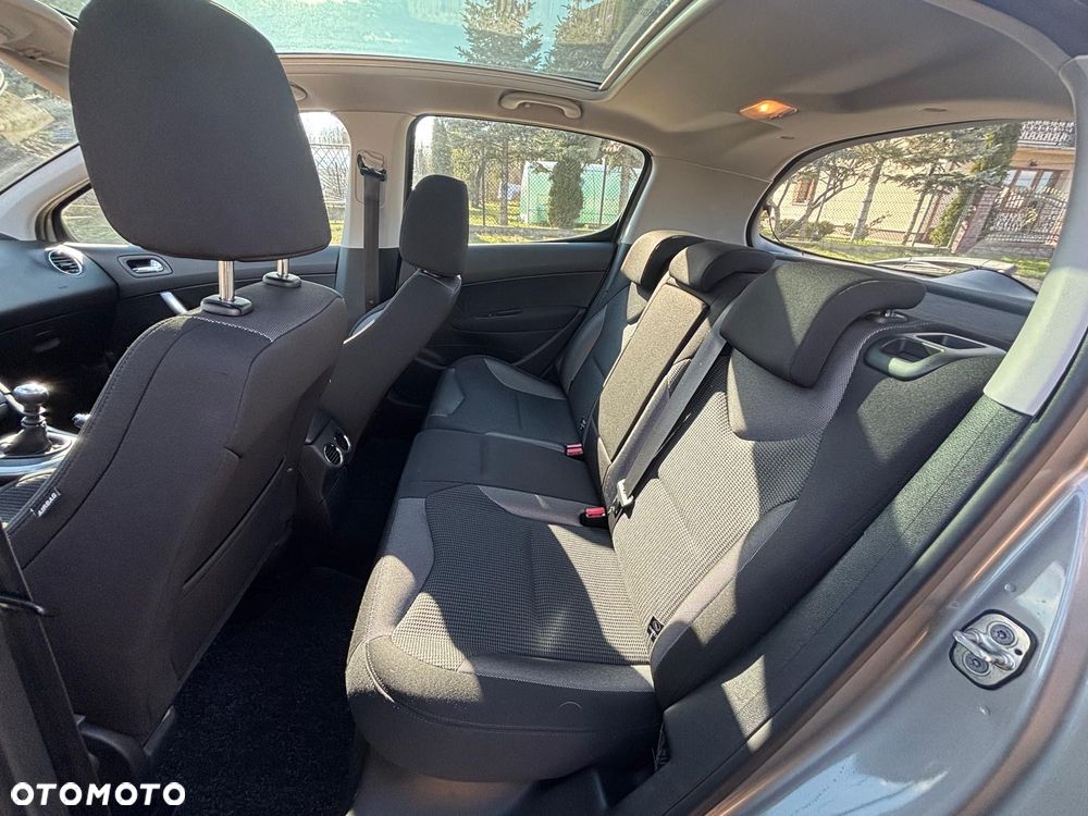 Peugeot 308 1.6 Premium - 11