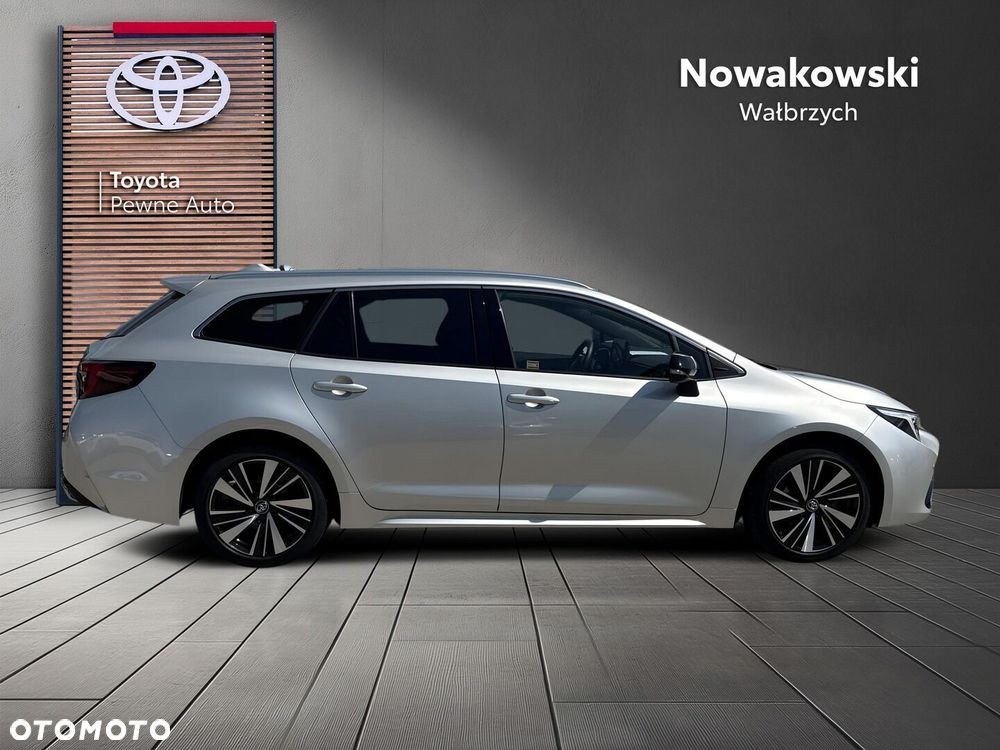 Toyota Corolla 2.0 Hybrid Style - 6