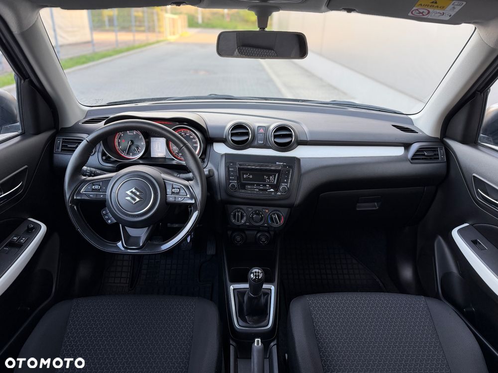 Suzuki Swift 1.2 Dualjet SHVS Premium - 5