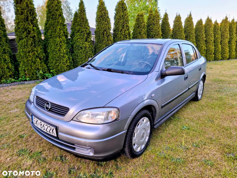 Opel Astra 1.4 Start - 2