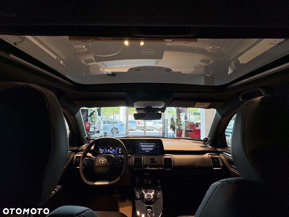 Toyota Urban Cruiser 61kWh Executive - 17