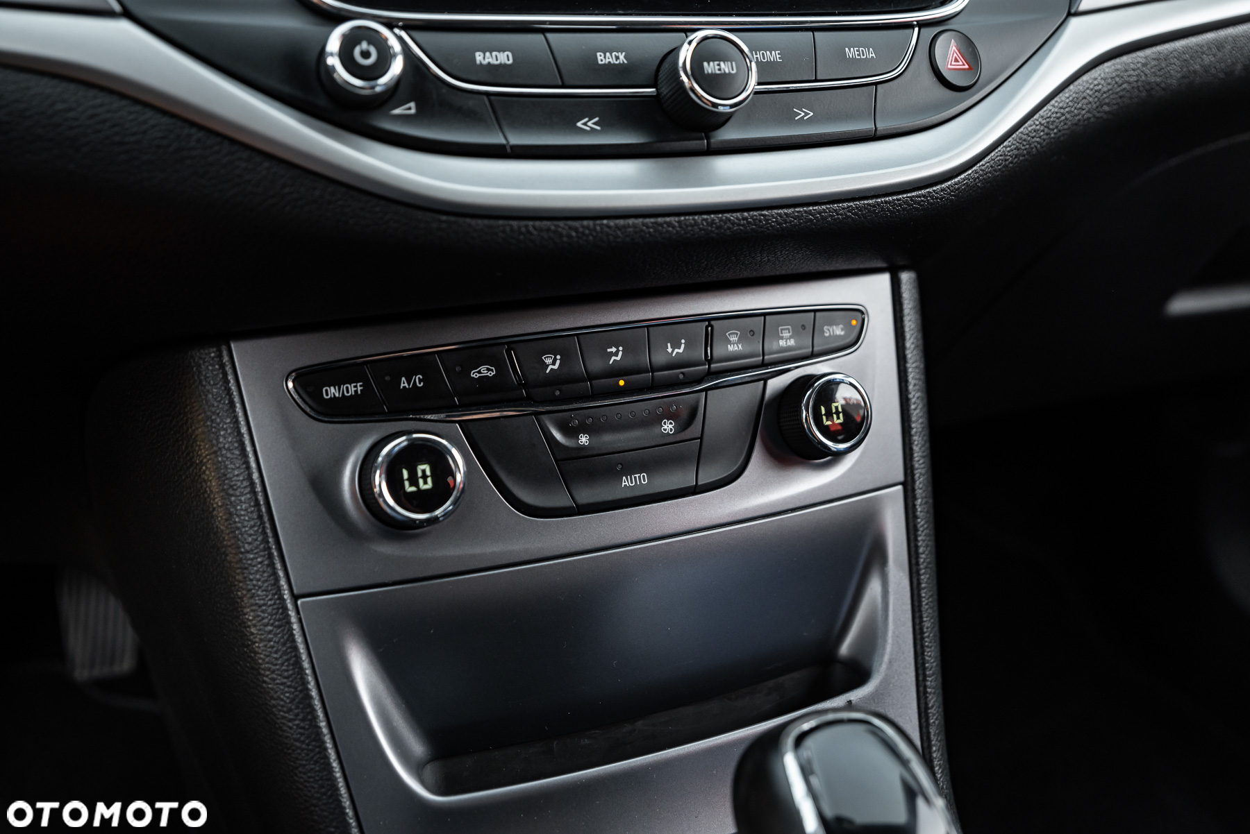 Opel Astra 1.6 D (CDTI) Automatik Sports Tourer Dynamic - 27