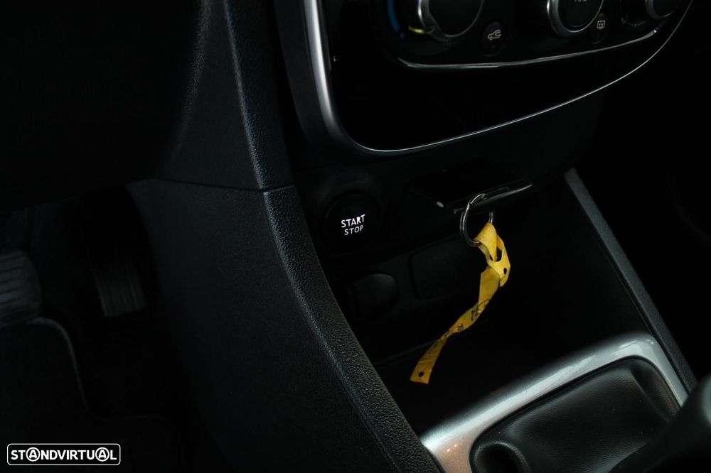 Renault Clio 0.9 TCE Limited - 15