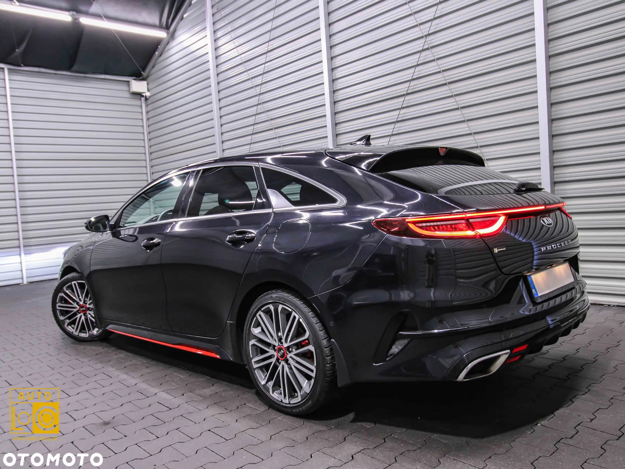 Kia ProCeed 1.6 T-GDI GT DCT - 4