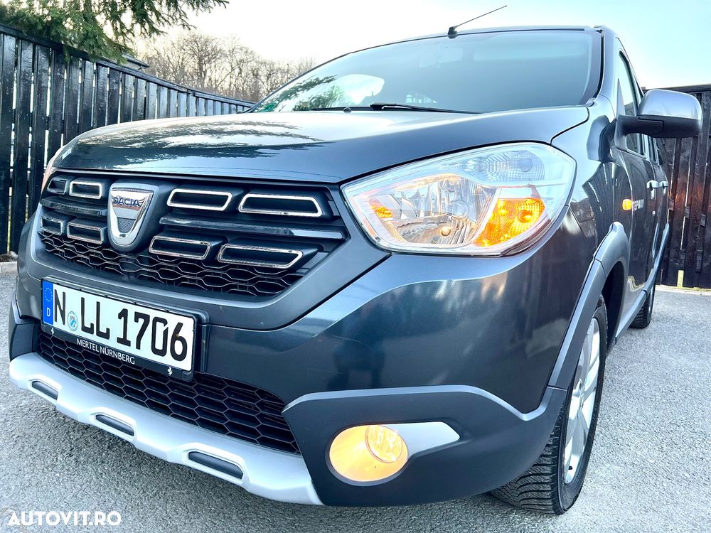 Dacia Lodgy 1.2 TCe 115 CP Stepway - 18