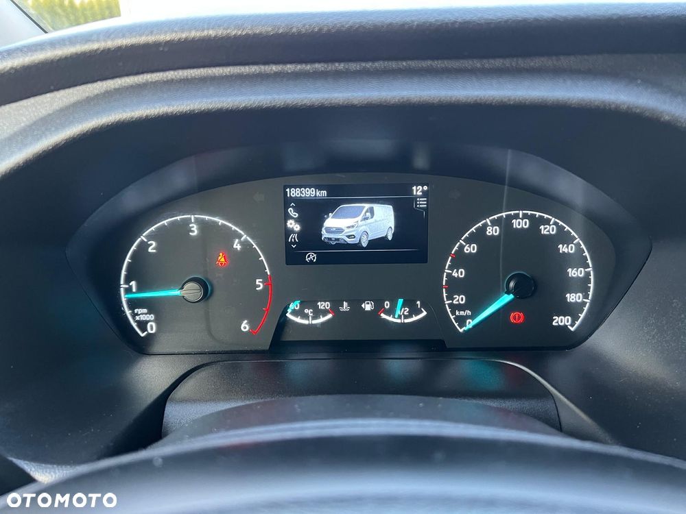 Ford Transit Custom - 15