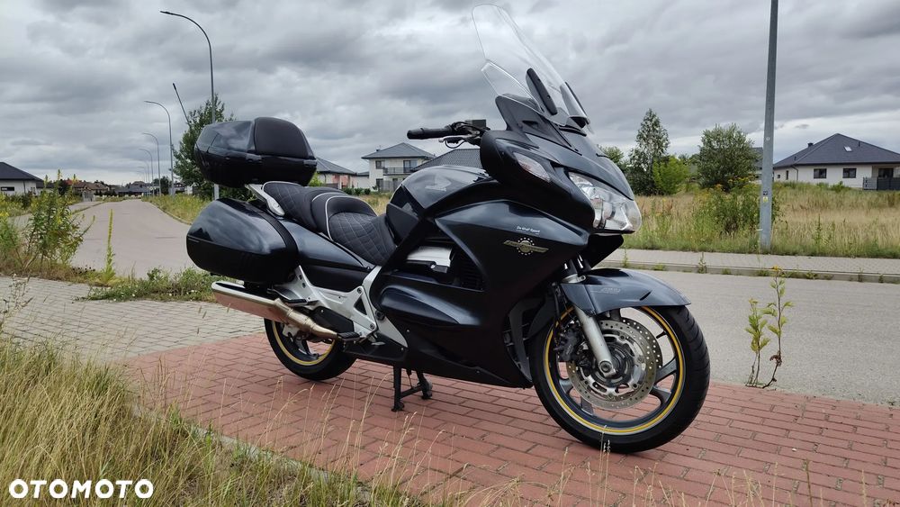 Honda ST - 15