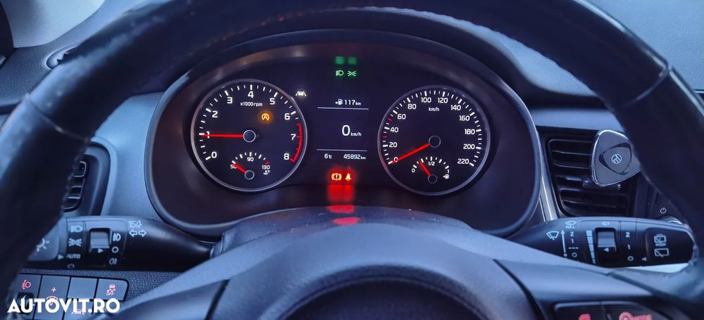 Kia Stonic 1.4 GSL Urban - 17