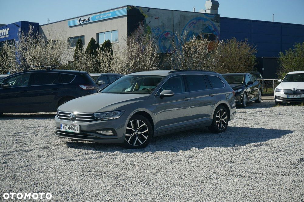 Volkswagen Passat Variant 1.5 TSI EVO Business DSG - 4