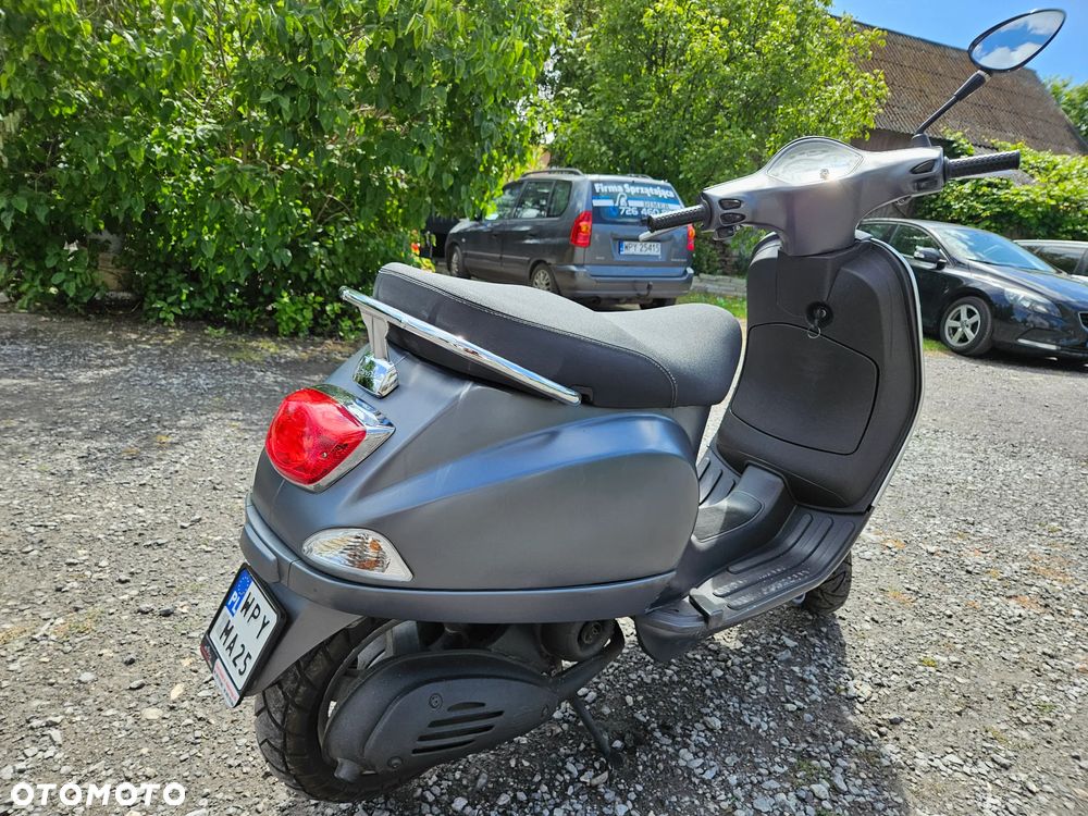 Piaggio Vespa - 6