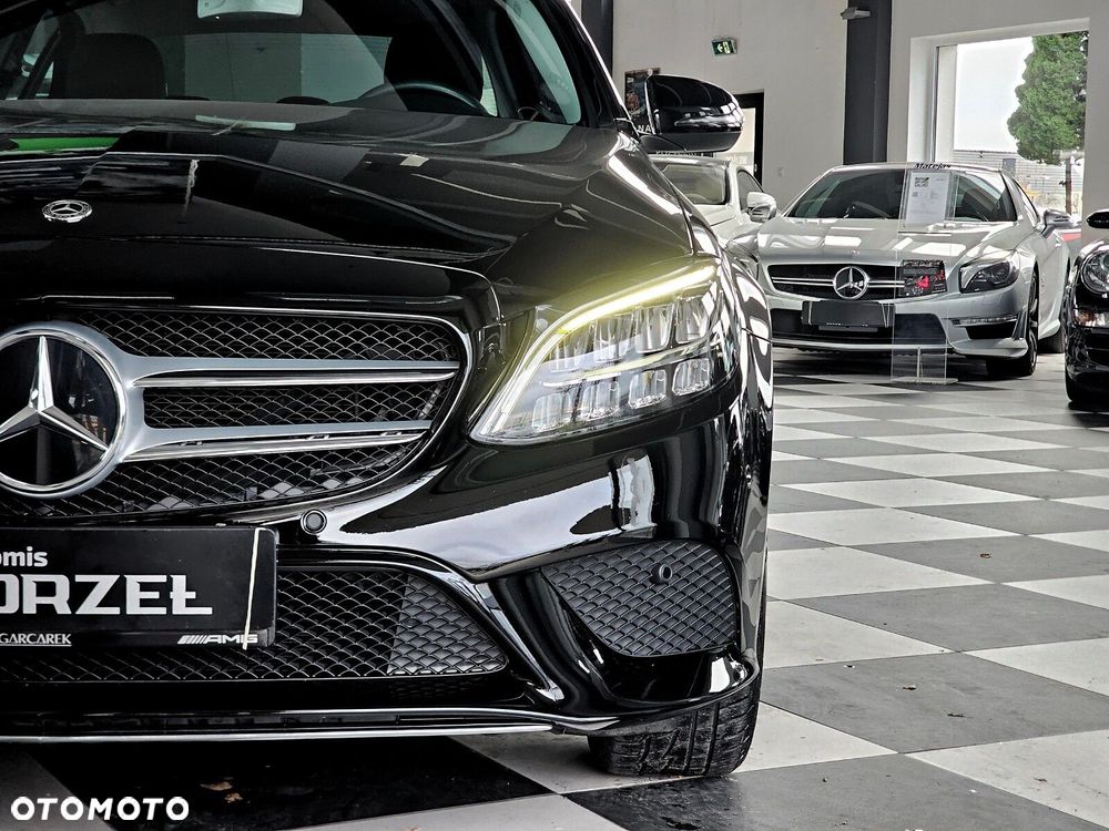 Mercedes-Benz Klasa C - 39