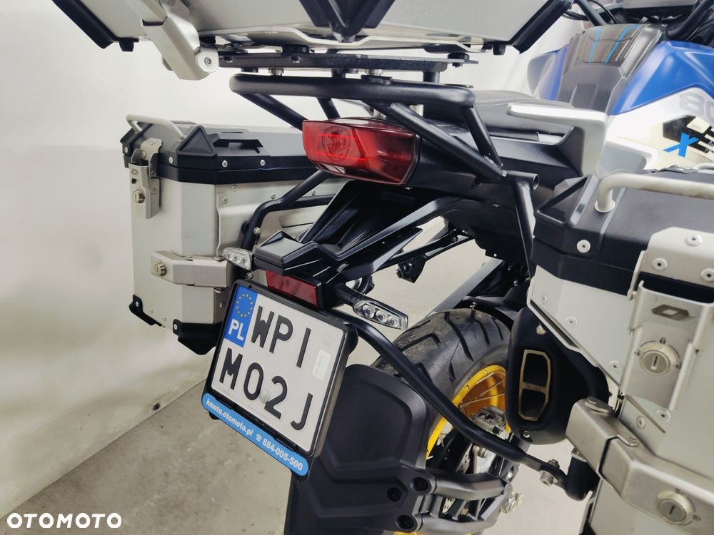 QJMOTOR SRT 800SX - 12