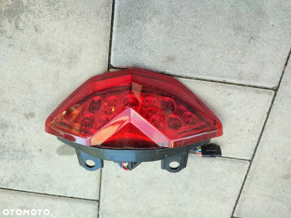 Lampa tył Kawasaki Z1000 SX - 1