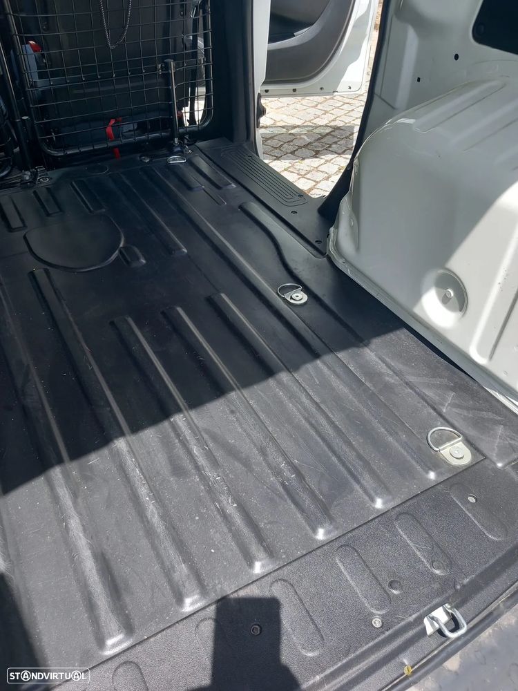 Peugeot Bipper - 13