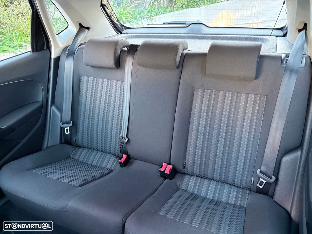 VW Polo 1.4 TDi Trendline - 44