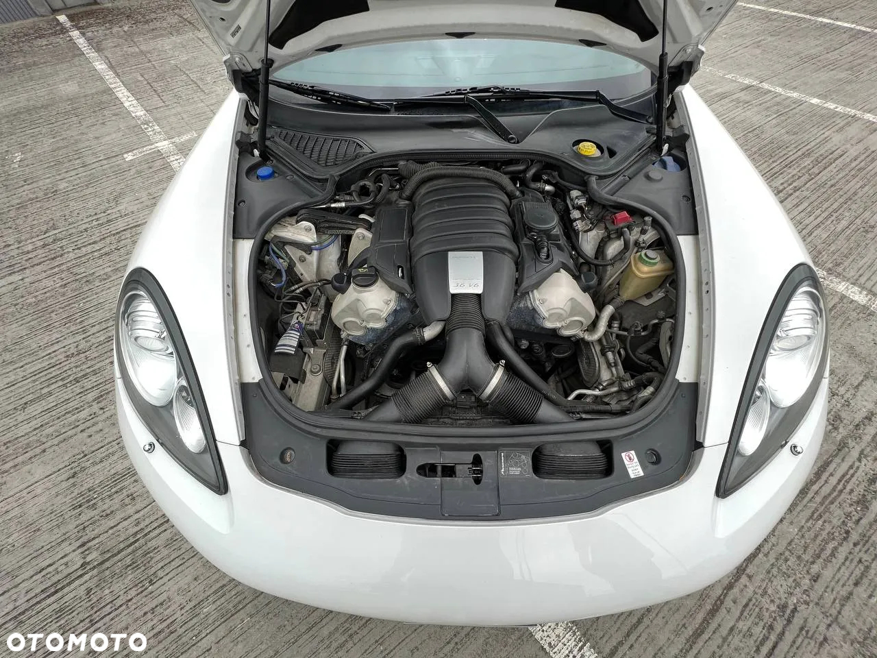 Porsche Panamera 4 PDK - 12