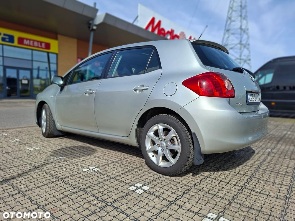 Toyota Auris 2.0 D-4D - 4