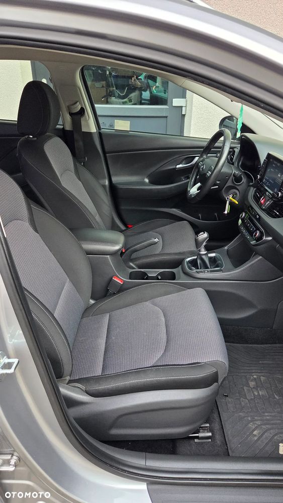 Hyundai i30 1.0 T-GDI Modern - 21