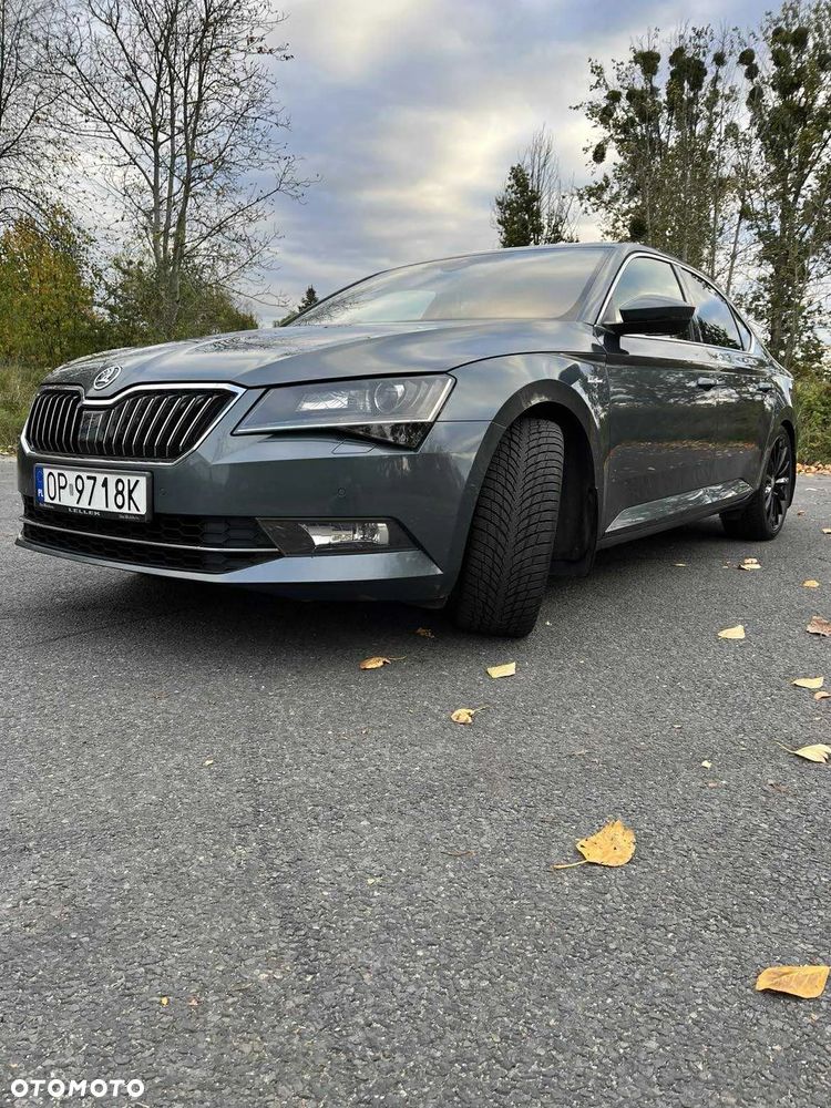 Skoda Superb 2.0 TDI L&K DSG - 10