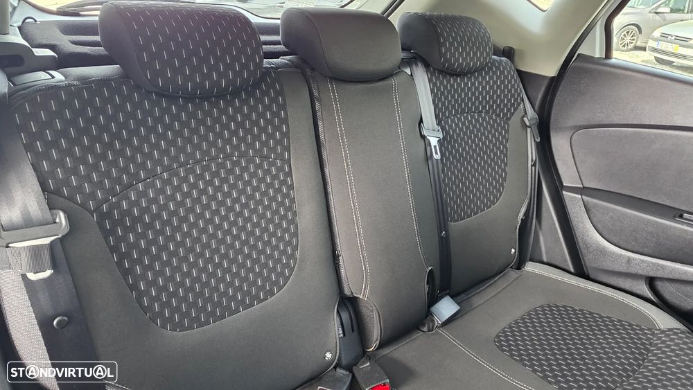 Renault Captur 0.9 TCE Exclusive - 29