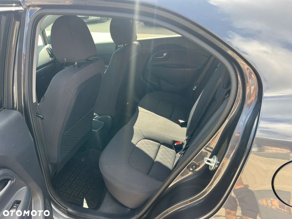 Kia Rio 1.2 Sensation - 10
