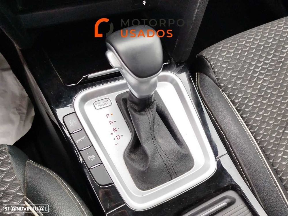 Kia XCeed 1.6 GDi PHEV Drive - 14