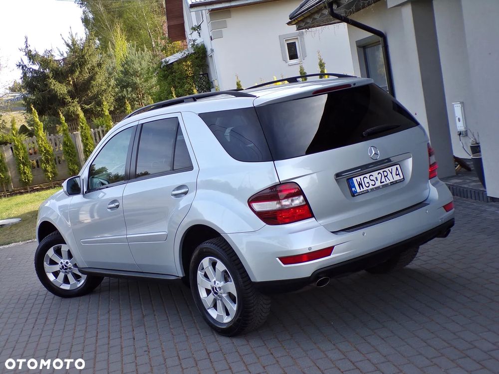 Mercedes-Benz ML 280 CDI 4Matic 7G-TRONIC Edition 10 - 12